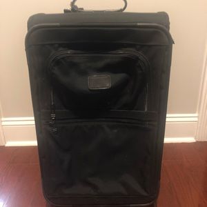 Tumi carryon